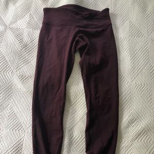 lulu lemon maroon wunder under